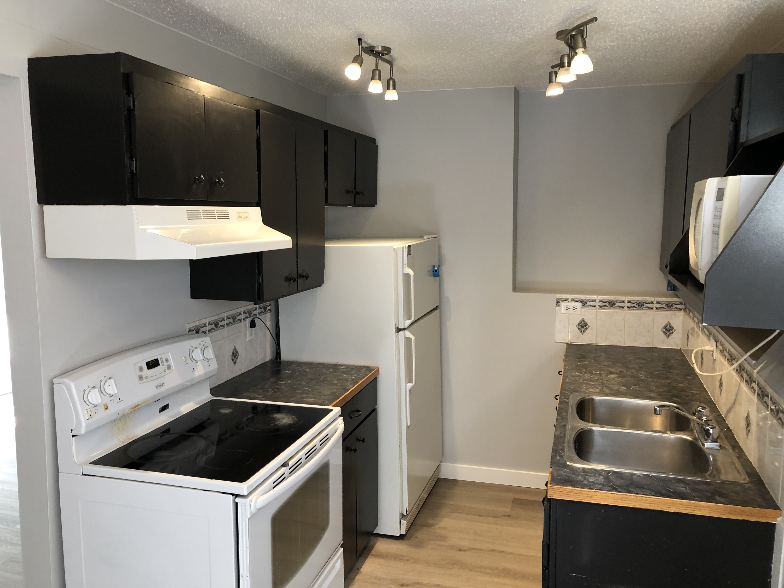 5410 55 Street - 2